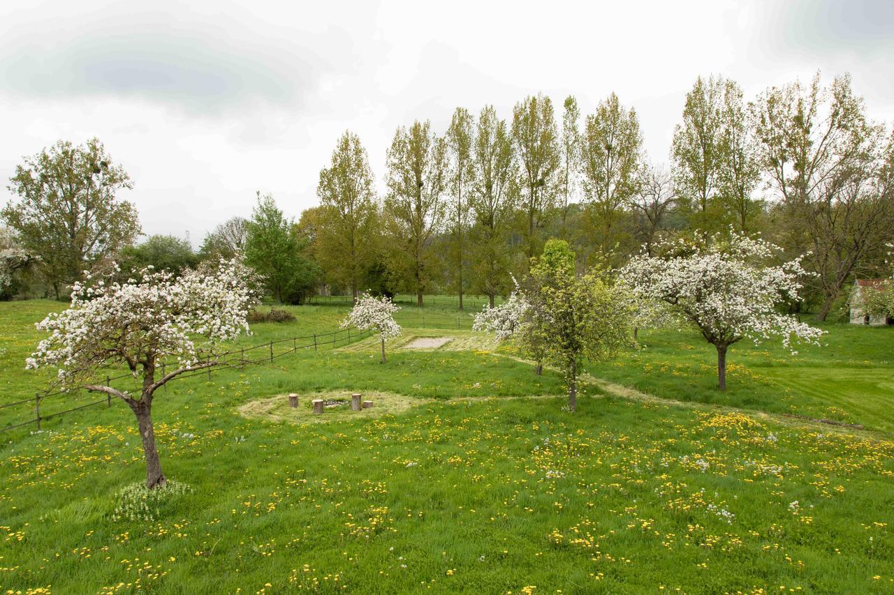 La Pomme Petillante Maisnieres ภายนอก รูปภาพ